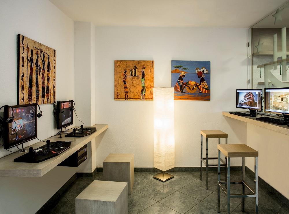 Hotel Giulietta Σενιγκάλια Εξωτερικό φωτογραφία