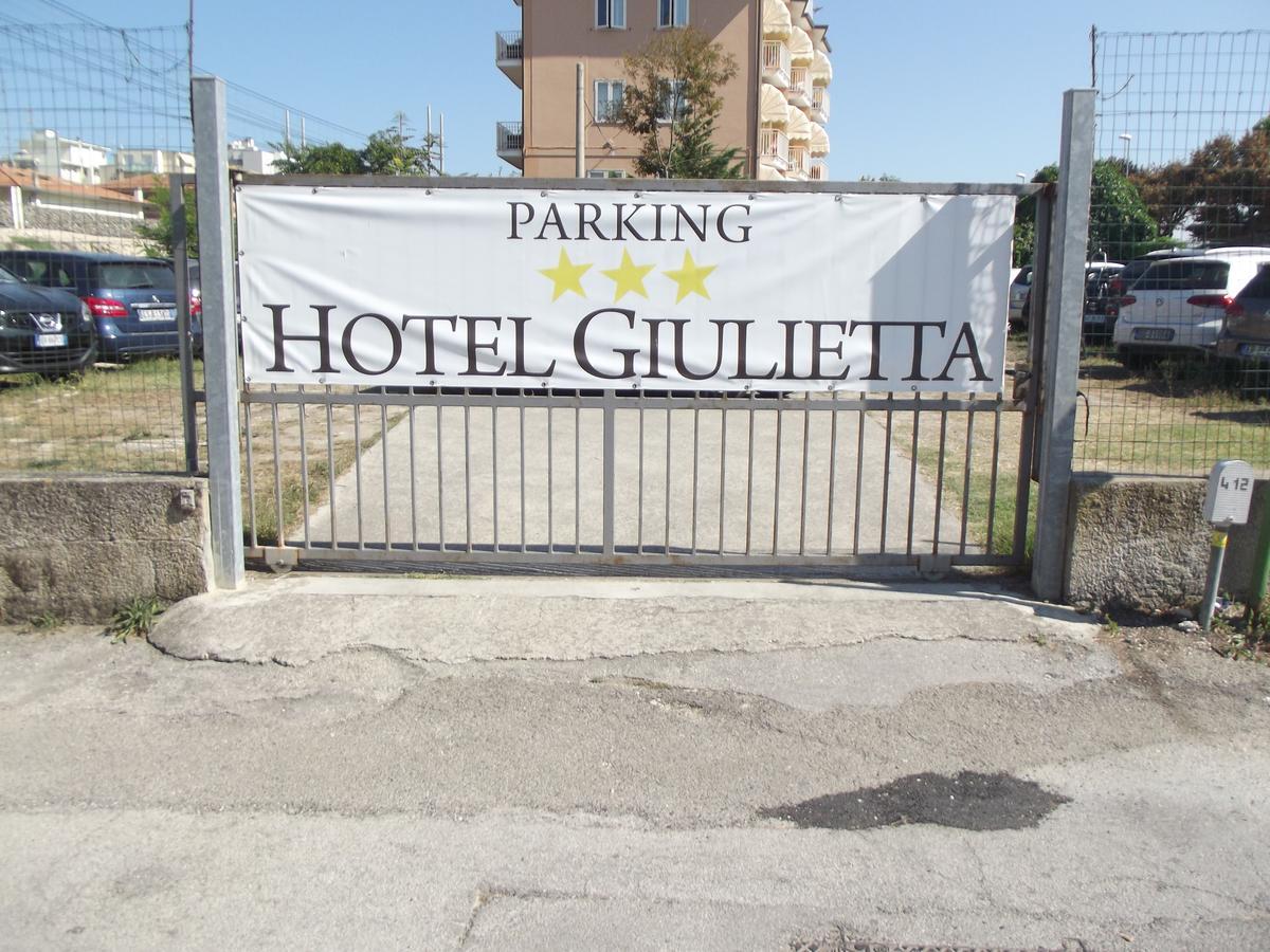 Hotel Giulietta Σενιγκάλια Εξωτερικό φωτογραφία